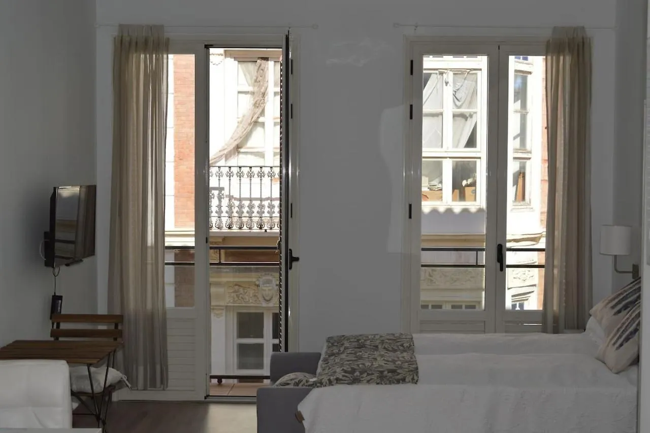 Modern Studio Flat Close To Plaza Merced Malaga Spain