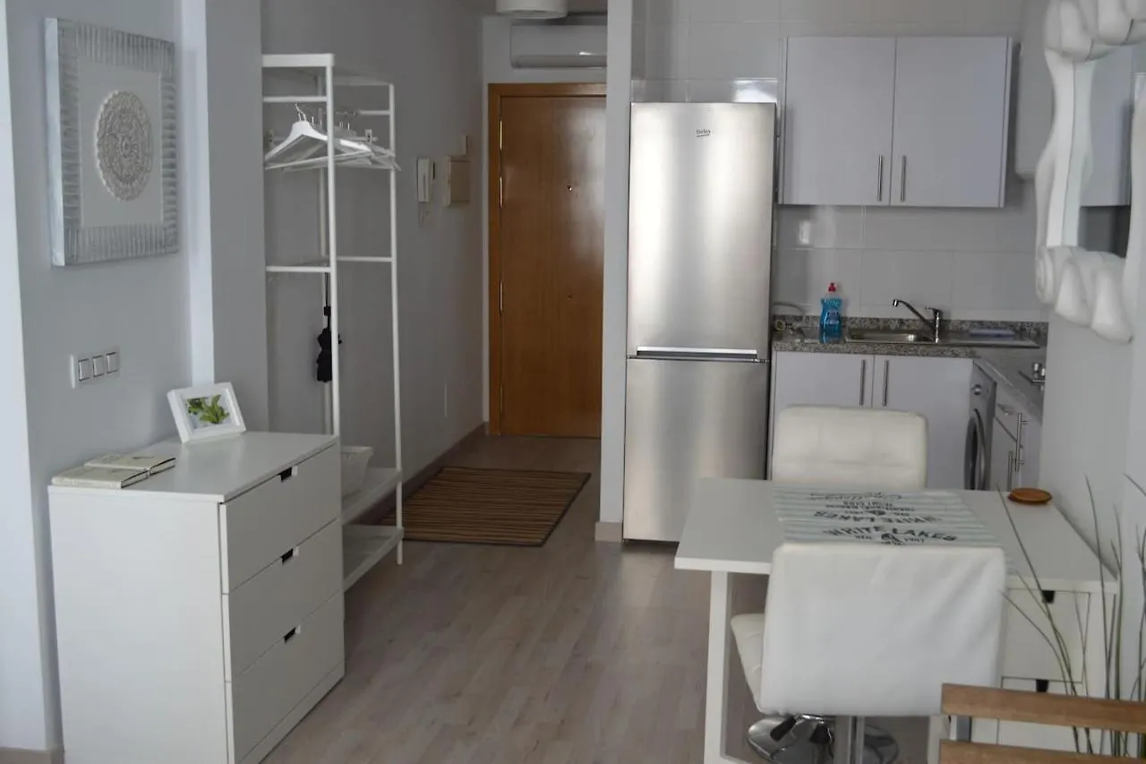 Modern Studio Flat Close To Plaza Merced Malaga